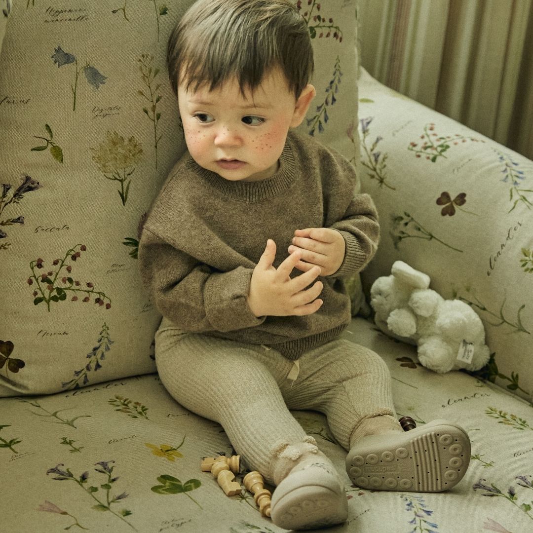 RABBIT BEIGE ATTIPAS