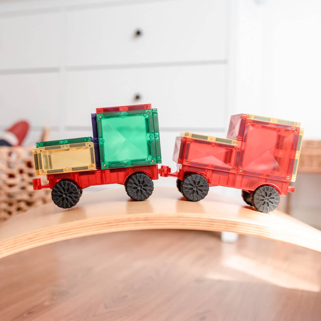CONNETIX RAINBOW MOTION PACK 24 piezas