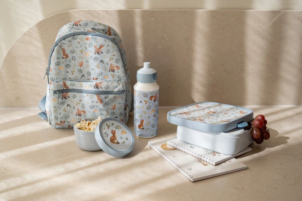 CAJA DE ALMUERZO CAMPUS  -Varias colecciones-